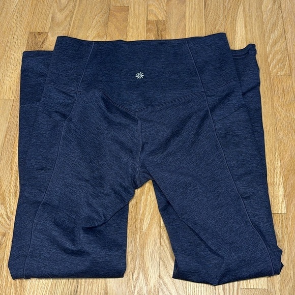 athleta salutation stash pocket ii softluxe tight - Picture 9 of 10